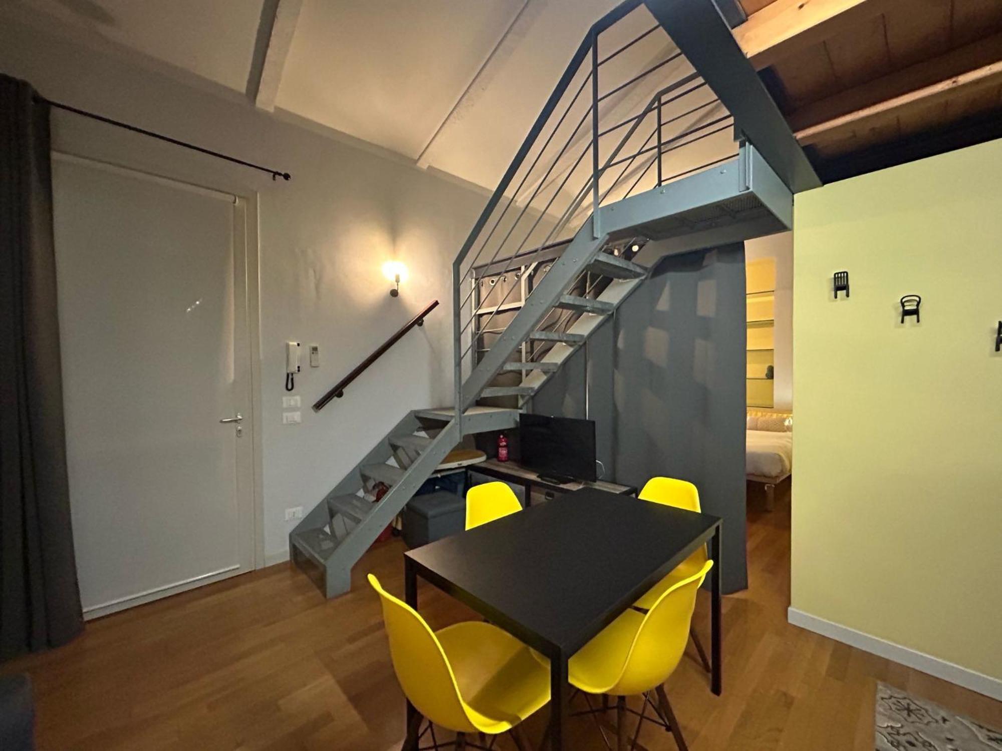 3T House Casa Vacanze Кремона Екстериор снимка